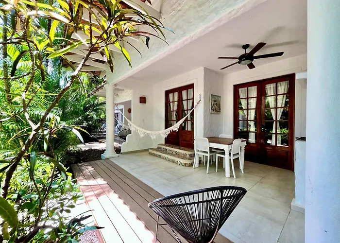Hotel El Manglar Y Cantarana